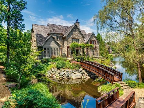 country home with pond Backyard Bridges, Country House Exterior, French Provincial Home, Colonial House Plans, Stone Driveway, Country House Design, Country House Interior, Architecture Model Making, Countryside House