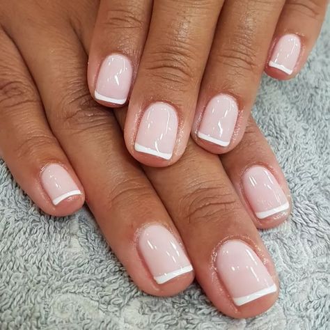 Neutral French Manicure, Shellac French Manicure, French Manicure Short Nails, French Manicure Gel Nails, Natural Nails Manicure, Nail Boutique, Gel Nails French, Gel French Manicure, French Manicure Nails