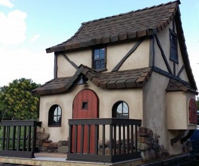 Bavarian Cottage Bavarian Cottage, Bavarian House, Bavarian Decor, Cottage Building, Cozy Cottages, Tiny House Interior Design, Cottage Exterior, Rock Wall, Tiny House Interior