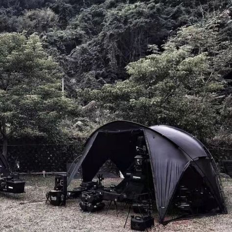 camping tent Seek Discomfort, Tents Camping Glamping, Black Camping, Cozy Camping, Camping Inspiration, Camping Set Up, Truck Tent, Kei Car, Camping Photography