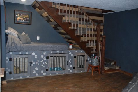 Pet Stairs For Bed, Dog Ramp For Stairs, Extra Large Dog Kennel, Under Stairs Dog House, Dog Steps For Bed, Space Under Stairs, Pallet Dog Beds, Open Trap, Bed Stairs