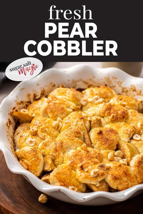 This easy fresh pear cobbler takes minutes to make and is the ultimate in comforting desserts. Spiced, juicy chunks of pear topped with a sweet, buttery crumbly topping. Easy Pear Cobbler, Pear Cobbler Recipe, Pear Cobbler, Budget Desserts, Ripe Pears, Cobbler Topping, Berry Cobbler, Comfort Desserts, Sweet Treats Desserts