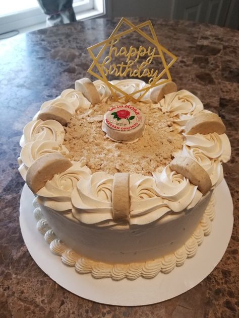 Pretty Tres Leches Cake, Spanish Delight Cake Design, Mazapan Cake, Tres Leches Cake Decoration Ideas, Tres Leches Birthday Cake, 3 Leches Cake, Pastel Tres Leches, Mexican Party Food, Mexican Cake