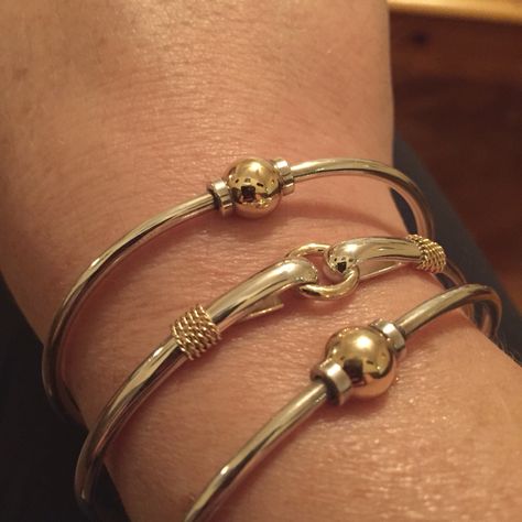 My Cape Cod bracelet collection keeps growing. Bought the middle beauty today at Mrs Mugs. Love vacationing on the Cape! Cape Cod Bracelet, Cape Cod Jewelry, The Bling Ring, Preppy Jewelry, Indie Jewelry, Ancient Jewelry, Jewelry Lookbook, Bracelet Collection, Jewelry Inspo