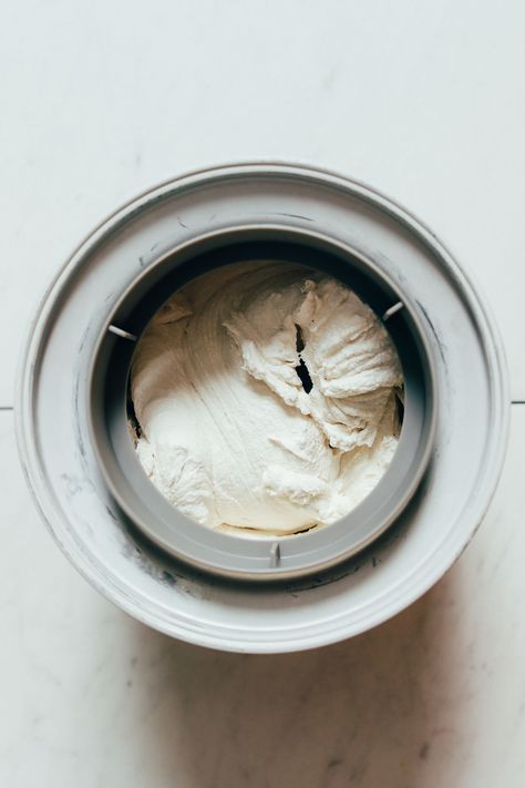 Vegan vanilla ice cream churning in an ice cream maker Ice Cream Maker Recipes Vanilla, Vegan Vanilla Ice Cream Recipe, Vegan Vanilla Ice Cream, Ice Cream Easy, Non Dairy Ice Cream, Chocolate Covered Katie, Vegan Ice Cream Recipe, Avocado Ice Cream, Vanilla Ice Cream Recipe