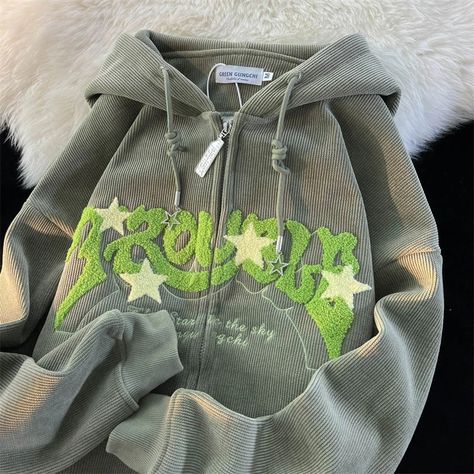 Hip Hop Mode, Looks Hip Hop, Zip Hoodies Womens, Corduroy Coat, Embroidery Hoodie, Vintage Goth, Zippered Cardigan, Star Embroidery, Vintage Lettering