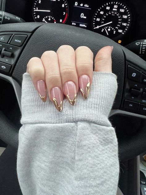 Gold Drip Nails, Acrylic French Nails, Gold Tip Nails, Elegant Almond Nails, Trendy Almond Nails, Paznokcie Hello Kitty, Acrylic French, Kutek Disney, Gold Drip