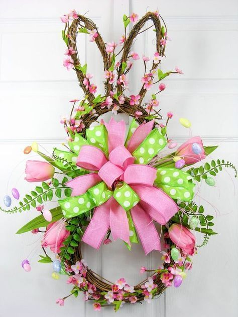 Easter Wreath Diy Dollar Stores, Couronne Diy, Diy Osterschmuck, Easter Mesh Wreaths, Diy Frühling, Rabbit Wreath, Easter Crafts For Adults, Easter Spring Wreath, Easter Wreath Diy