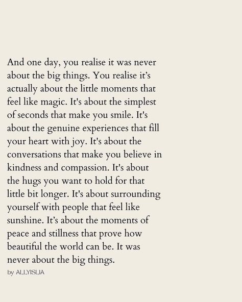 This weeks to do: 1. Take in all the little moments that this season of your life has to offer. You’ll never get this exact moment or season again. 2. Remember everyone is on their own path and own journey. You’re not behind, just on a different path. You’re right on time. 3. Show up for yourself. Fill your own cup up first. Ask yourself more of “what will bring me joy in this moment?” 4. Remember: you are right where you need to to get where you’re meant to get. 5. Remember: a building ... Quotes About The People In Your Life, Its Different Now Quotes, Live Life Now Quotes, Stepping Into A New Season, Give 110% Quotes, There Is Never A Right Time, Quotes About Doing Something New, Love This Life Quotes, Where Life Takes You Quotes Paths