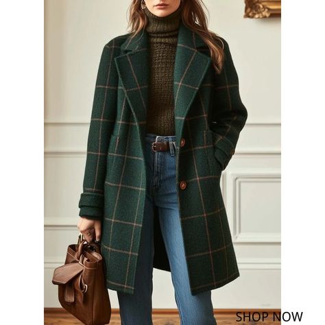 Futario Early Autumn Outfit, Lapel Jacket, Early Autumn, Tweed Coat, Evening Attire, Wool Plaid, Vintage Wool, Sweater Weather, Jacket Coat