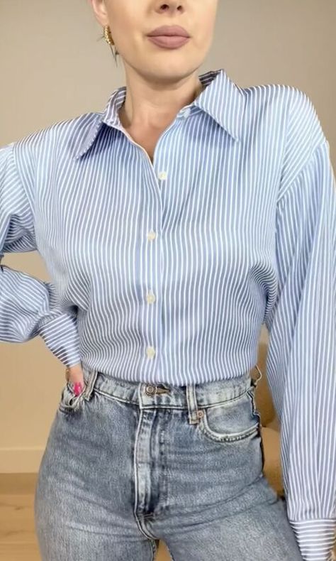 How To Tuck Oversized Button Down Shirt, Tuck In A Button Up, Boyfriend Shirts For Women Outfits, How To Wear A Boyfriend Shirt, How To Tuck A Button Down Shirt, Collar Shirt Under Sweater, Oversized Blouse Outfit, White Long Sleeve Shirt Outfit, Shirt Under Sweater