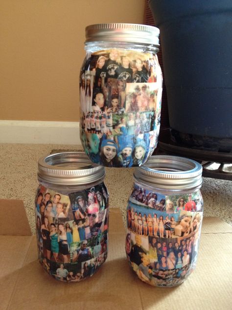 Mod Podge paper pictures onto mason jars! Easy DIY dorm pencil holder Mason Jar Picture, Tinted Mason Jars, Mason Jar Photo, Diy Dorm, Memory Jars, Memory Jar, Dorm Diy, Mod Podge Crafts, Camp Crafts