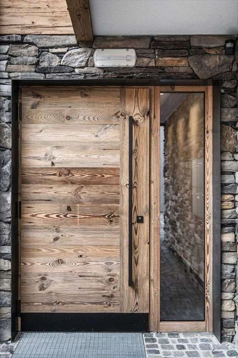 Main Door Design Ideas, Wooden Front Door, Door Design Ideas, Chalet Design, Wooden Main Door, Wooden Main Door Design, Barndominium Ideas Interiors, Barndominium Ideas Floor Plans, Wooden Front Doors