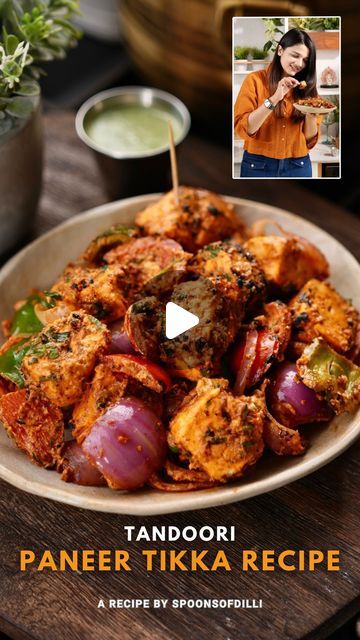 Indian Food Starters, Tandoori Paneer Tikka Recipe, How To Make Paneer Tikka At Home, Paneer Recipes Indian Easy, Paneer Recipes Indian, Paneer Recipe Video, Paneer Starters, Paneer Tikka Recipe, Paneer Snacks