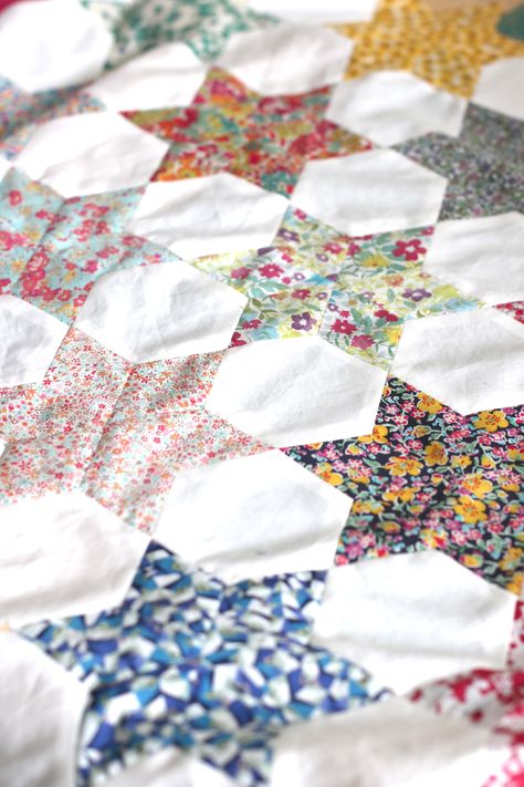 Liberty of London Love - English Paper Piecing stars made from Liberty Lawns - Diary of a Quilter - a quilt blog Liberty Quilt, Diary Of A Quilter, Baby Quilt Tutorials, Liberty Love, Hexagon Quilts, English Paper Piecing Quilts, Block Quilts, Quilt Care, Liberty Of London Fabric