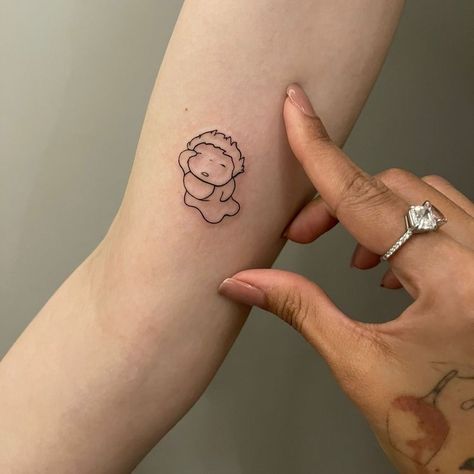 Studio Ghibli Tatoos Ideas, Tattoo Ideas Ponyo, Ponyo Inspired Tattoo, Studio Ghibli Tattoo Minimalist, Studio Ghibli Tattoos Small Minimalist, Ghibli Tattoo Ponyo, Cute Ghibli Tattoo, Small Tattoos Studio Ghibli, Studio Ghibli Tattoo Ideas Ponyo