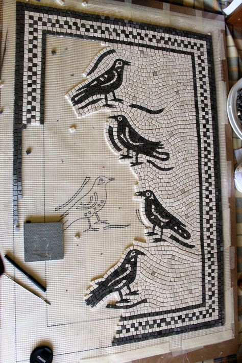 Mosaic Tile Art, Mosaic Design, Ancient Designs, Mosaic Flooring, Mosaic Projects, Tile Art, The Birds, Pablo Picasso, Mosaic Art