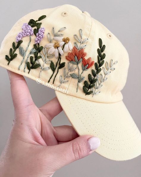 Hand Embroidery by Gaby ✨ | Set your reminders for June 17th at 3 PM EST! 🌸✨ Floral hats are coming back to the shop for the second time this year. If you love… | Instagram Embroidery On Hats, Embroidery Hat, Cap Embroidery, Basic Hand Embroidery Stitches, Embroidery Caps, Floral Hat, Handmade Embroidery Designs, Computer Embroidery, Hat Embroidery