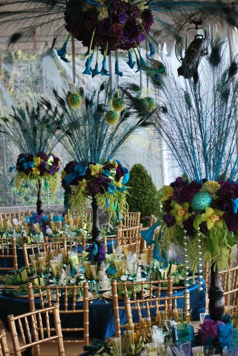 Peacock Party Theme, Peacock Party Decorations, Peacock Wedding Centerpieces, Peacock Birthday Party, Peacock Themed Wedding, Peacock Birthday, Peacock Centerpieces, Themed Wedding Decorations, Peacock Party