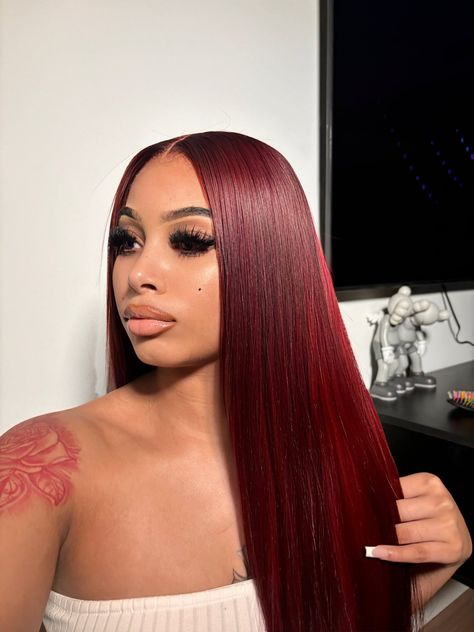 Bangs Hairstyles Color, Dark Red Lace Front Wig, Red To Black Hair, Quick Weave With Color, Different Bangs Styles, Red Hair Burgundy, Red Hair Hairstyles, Side Part Wig, Red Weave