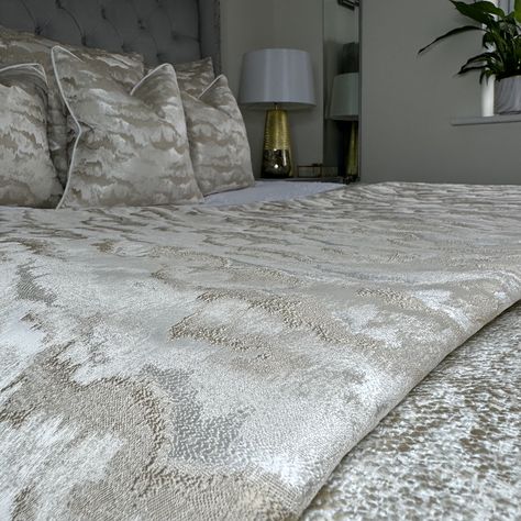 Mink Bedding, Champagne Bed, Runner Bedroom, Champagne Fabric, Luxe Bed, Beds Uk, Bedroom Vibes, Bespoke Beds, Bedroom Stuff