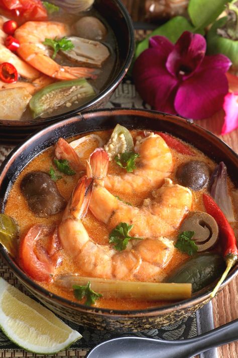 Shrimp Tom Yum (Tom Yum Goong) - Foxy Folksy Tom Yum Goong, Foxy Folksy, Pasta Noodle Recipe, Seafood Pasta Recipes, Tom Yum, Sour Soup, Small Tomatoes, Bread Appetizers, Thai Dishes