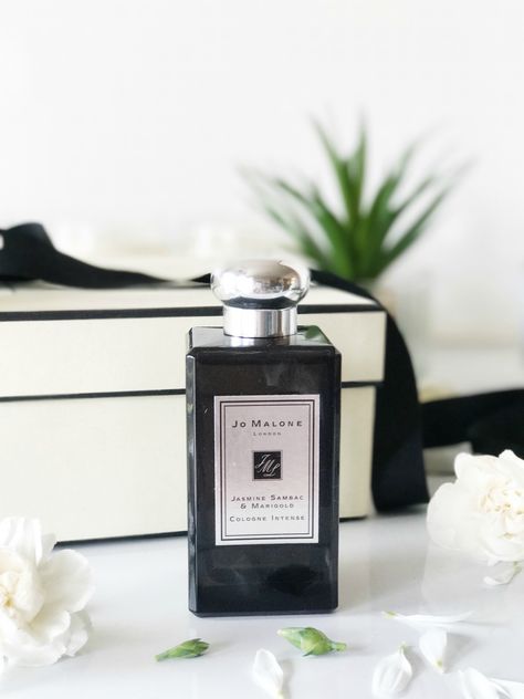 Jo Malone London Jasmine Sambac & Marigold Cologne Intense Jo Malone Collection, Jo Malone London Perfume, Tea Perfume, Fragrance Photography, Jasmine Sambac, Scentsy Scent, Perfume Photography, Room Diffuser, Niche Perfume