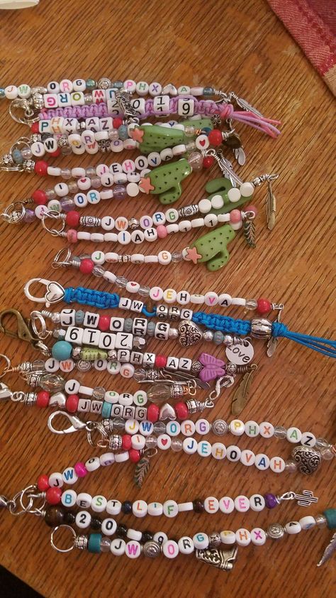 International Assembly Gifts, Jw Keychain Gift Ideas, Jw Gifts Diy Special Convention, Jw Convention Gifts Diy, Jw Convention Gifts 2023, Jw Outfits Convention, International Convention Gifts Jw, Jw Special Convention 2024 Gifts, International Convention Gift Ideas