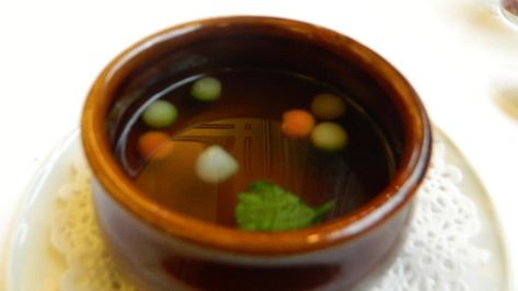 Beef Consomme Recipe, Beef Consomme, Consomme Recipe, Roasted Almonds Recipe, Soup Party, Chocolate Fountain Recipes, Thermomix Soup, Western Recipes, Cultural Recipes