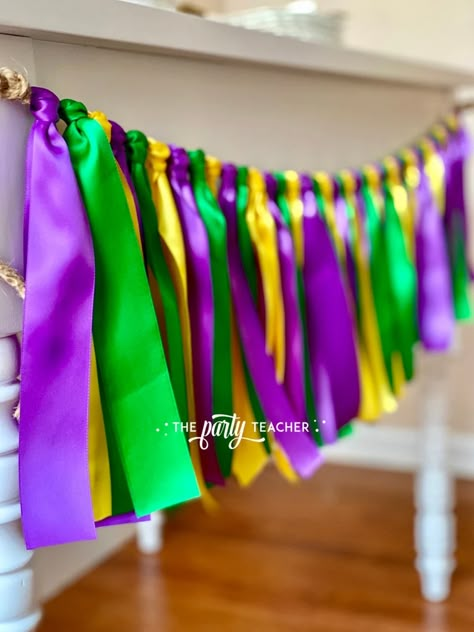 Ribbon Bunting, Mermaid Party Printables, Mardi Gras 2023, Fat Tuesday Party, Festival Table, Mardi Gras Party Decorations, Mardi Gras Float, Madi Gras, Mardi Gras Theme