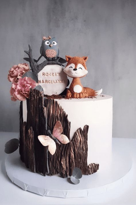 Forest Cake Design Images (Forest Birthday Cake Ideas) Forest Cake Design, 13th Birthday Cake For Girls, Fawn Cake, Forest Birthday Cake, Forest Theme Cakes, Woodland Theme Cake, Woodland Birthday Cake, Royal Icing Cakes, Fox Cake