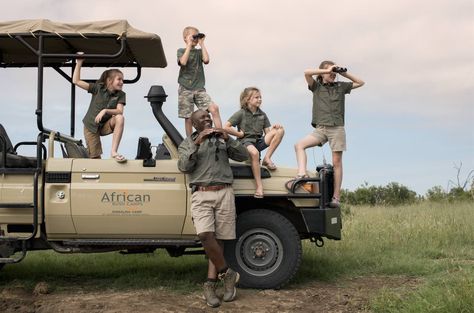 5 reasons to take your children on a family safari in Africa African Safari Family, Safari Family Photoshoot, Safari Photoshoot, Safari Outfit For Men, Safari Vacation, Safari Kids, Safari Outfit, Safari Outfits, Safari Travel