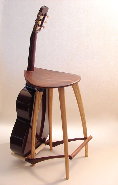 diy wooden guitar stand Guitar Stool, Wooden Guitar Stand, Kursi Bar, Guitar Stands, Woodworking Business, Guitar Stand, Diy Holz, Woodworking Bench, Teds Woodworking