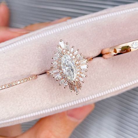 Vintage Engagement Rings Rose Gold Marquise, Starburst Wedding Ring, 1920 Engagement Ring, Rose Gold Engagement Ring Halo, Starburst Engagement Ring, Gold Engagement Ring Halo, Gold Engagement Rings Halo, Hopelessly Romantic, Engagement Ring Halo