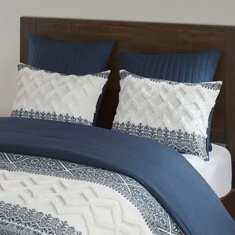 INK+IVY Mila 3 Piece Cotton Comforter Set with Chenille Tufting - Bed Bath & Beyond - 29447499 Navy Comforter Sets, Navy Comforter, Grey Comforter Sets, Grey Comforter, Cotton Comforter Set, Estilo Shabby Chic, Cotton Comforters, Print Comforter, Bedding Stores