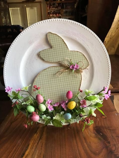 DIY Dollar Store Easter Decorations Ideas - DIY Cuteness The Frugal Crafter, Easter Spring Crafts, Easter Wood Crafts, Easter Craft Decorations, Easter Stuff, Spring Easter Crafts, Easter Decorating, Easter Bunny Crafts, Easter Decorations Ideas