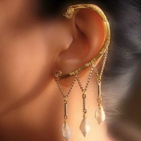 Hair Assesories, Egyptian Outfit, Wire Ear Cuffs, Tassel Earing, Long Pearl Necklaces, Egyptian Jewelry, Pearl Jewelry Necklace, Ear Cuff Earings, Ear Cuffs