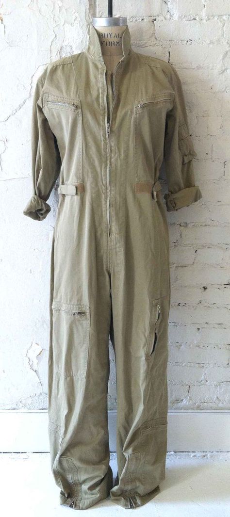 military jumpsuit Pilot Jumpsuit, Military Jumpsuit, Coveralls Workwear, Tomboy Chic, Fashion Group, One Piece Suit, Street Style Women, Buzzfeed, How To Look Pretty