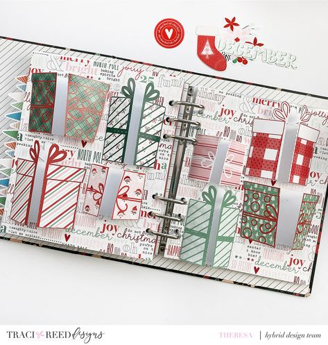 December Daily Ideas, Diy Christmas Planner, December Daily Ideas Inspiration, Christmas Scrapbook Layouts, Holiday Scrapbook, Christmas Scrapbooking, Daily Ideas, Happy Planner Layout, Ali Edwards