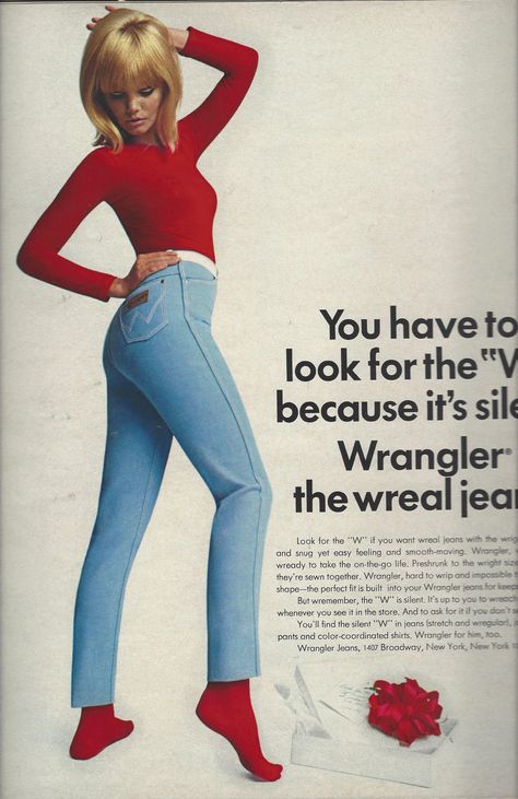 1965 Dec Seventeen Lady Wrangler for Christmas with Paula Feiten- wrangler light wash Jeans Advertising, 60s Ads, Denim Ads, 80s Cowboy, 1965 Fashion, Brand Ads, Trophy Shop, 1960s Dresses, Fall Fashion Skirts