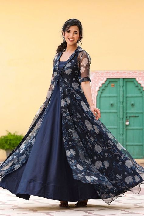 Organza Coat Over Dress, Layer Kurti Designs, Long Frocks With Coat Model, One Piece From Saree Ideas, Shrug Designs Long Indian, Birthday Outfit Traditional, Simple Long Frocks Indian, Coat Model Long Frocks, Coat Model Kurtis