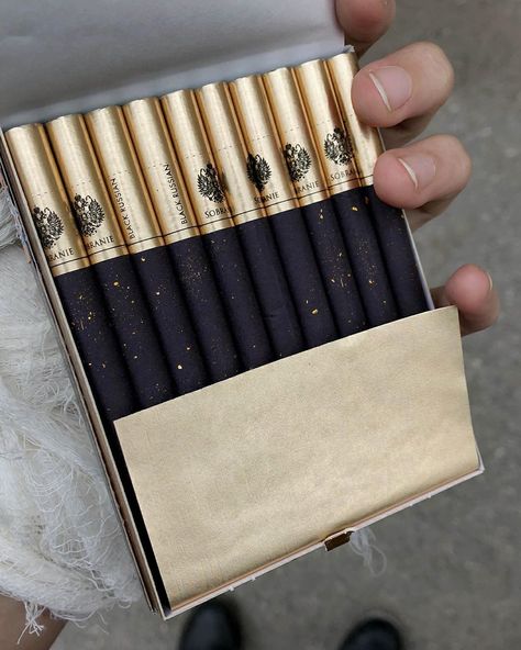 Pooyan on Instagram: “Black gold russian cigarette🖤 #sobranie” Gold Aesthetics, Rauch Fotografie, Black Russian, Cigars And Whiskey, Puff And Pass, Money And Happiness, Grunge Aesthetic, Black Aesthetic, Aesthetic Photography