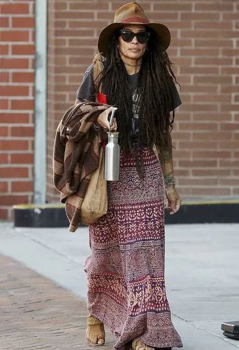 11 Times Lisa Bonet Ruled Bohemian Style - Zoe Kravitz Mom Fashion Lisa Bonet Fashion, Outfit With Locs, Zoe Kravitz Mom, Lisa Bonet 90s, Priscilla Core, Afro Boho Fashion, Bohemian Witch, Zoe Kravitz Style, Hair Dreads