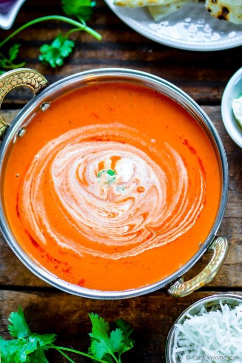 Easy Indian Tikka Masala Sauce Recipe | ChefDeHome.com Indian Tikka Masala, Tikki Masala, Indian Sauces, Tikka Masala Sauce, Keju Cheddar, Masala Sauce, Tikka Masala Recipe, Pantry Ingredients, Fried Fish Recipes