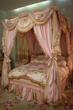 Pink Bed Canopy, Princess Canopy Bed, Chic Bedrooms, Fall Bedroom Ideas, Dream Bedroom Inspiration, Cozy Fall Bedroom, Princess Bed, Future Apartment Decor, Fall Bedroom