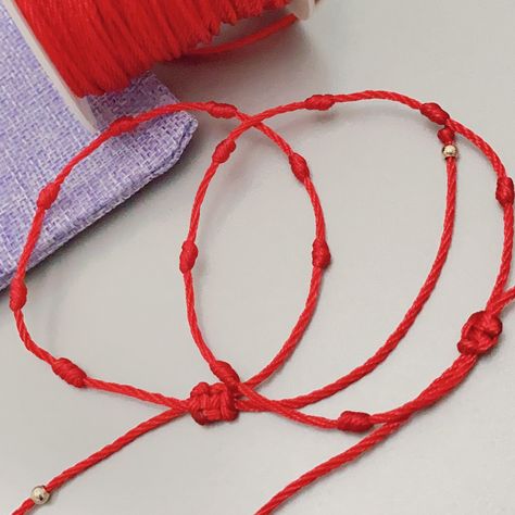 This week the red strings are being very wanted ❤️❤️😍😍 7 knots bracelets keep on being my Etsy customers favorite strings. 💫💫 Knots Bracelet, Bracelet Tattoo, Kabbalah Bracelet, Lucky Jewelry, Red Bracelet, Red String Bracelet, Tattoo Bracelet, Purple Gift, Red Bracelets