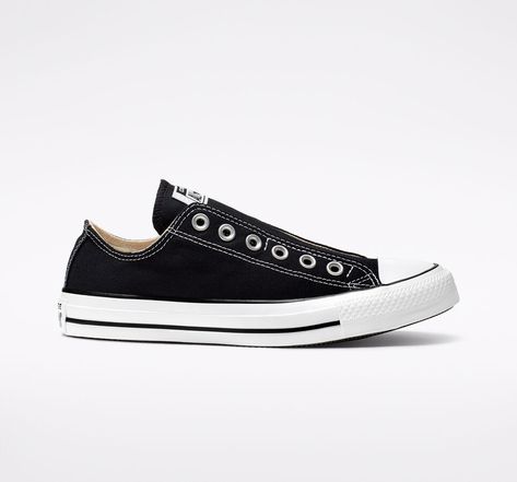 ****Size: 9 Chuck Taylor All Star Slip Black/White/Black Cute Shoes For School, Slip On Converse, Converse Slip On, Platform Chucks, High Top Chucks, Shoe Converse, Custom Boots, Converse Style, Boots Casual