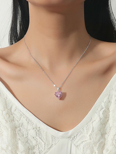 Pink Pendant Necklace, Collar Rosa, Rose Gold Aesthetic, Pink Heart Necklace, Heart Type, Neck Pieces Jewelry, Soft Gamine, Heart Shaped Necklace, Hijabi Outfits