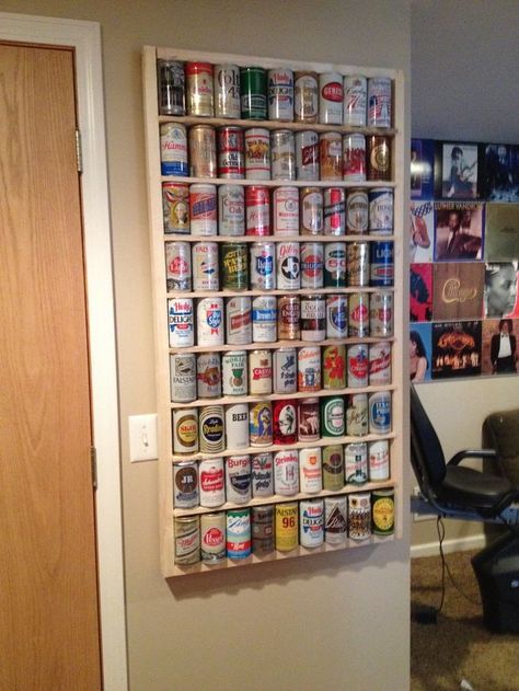 Beer Can Decorations Diy, Diy Beer Can Crafts, Beer Can Decor, Beer Can Art Diy, Beer Can Display Ideas, Beer Can Ideas, Beer Cans Crafts Ideas, Beer Can Crafts, Beer Can Diy