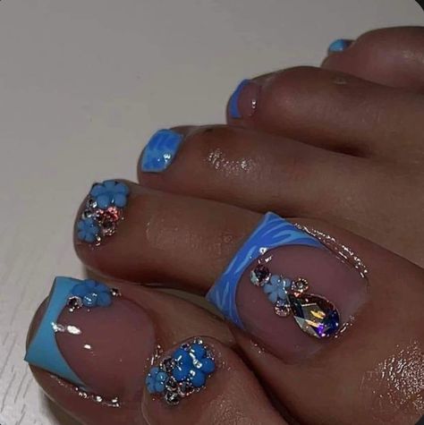 Baby Blue Toes Nails, Blue Acrylic Toe Nails, Blue Acrylic Toes, Blue Toes Nails, Gel Nails Art Designs, Blue Toe Nail Designs, Blue Pedicure Ideas, Acrylic Toe Designs, Toes Acrylic Toenails